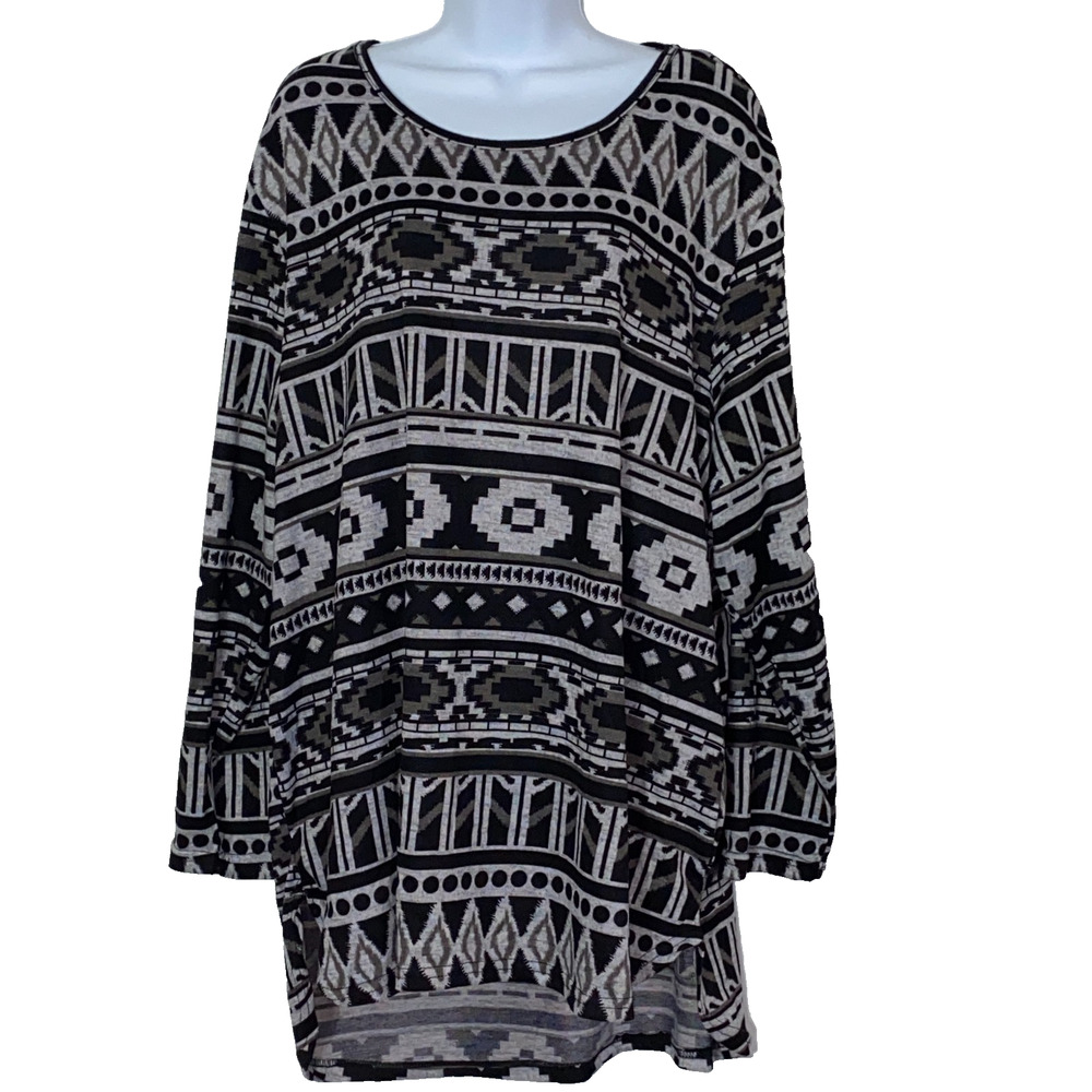 Bobbie Brooks Top Womens Size 3X Black Gray Geometric Stretch Crew Neck Plus